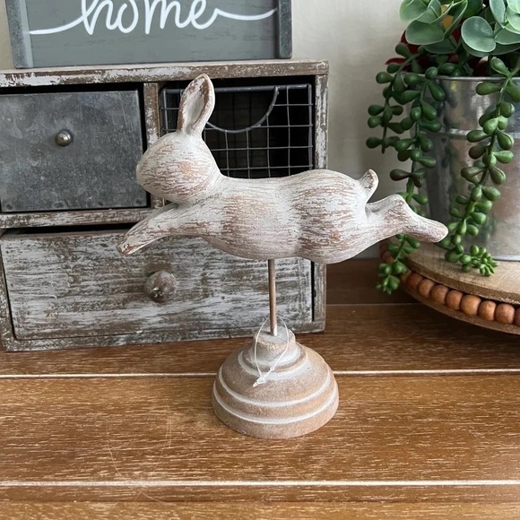 New Farmhouse Bunny on a Pedestal - Picture 3 of 3